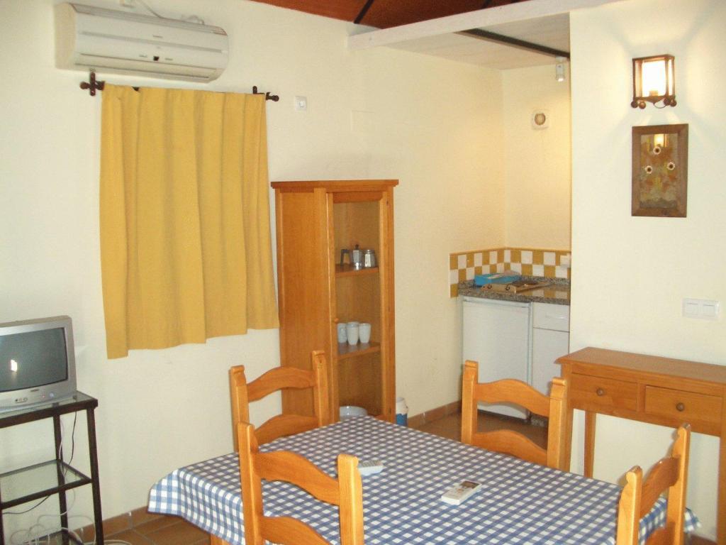 Camping La Aldea 엘로시오 객실 사진